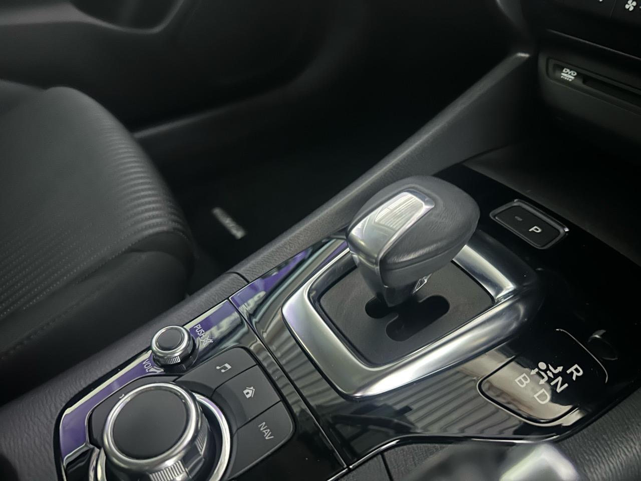 2013 Mazda Axela