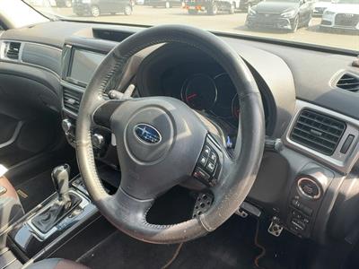 2016 Subaru EXIGA - Thumbnail