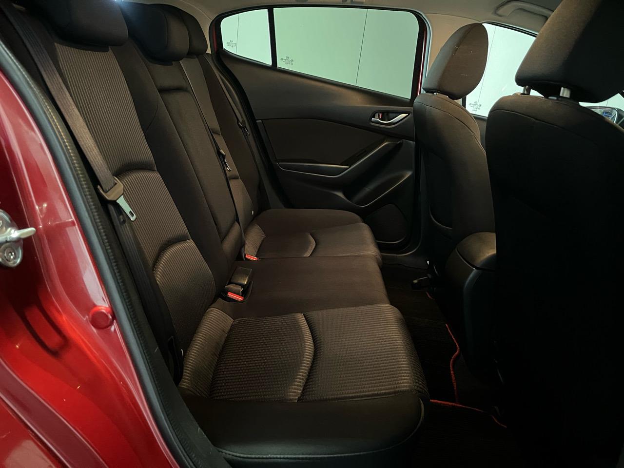 2015 Mazda Axela