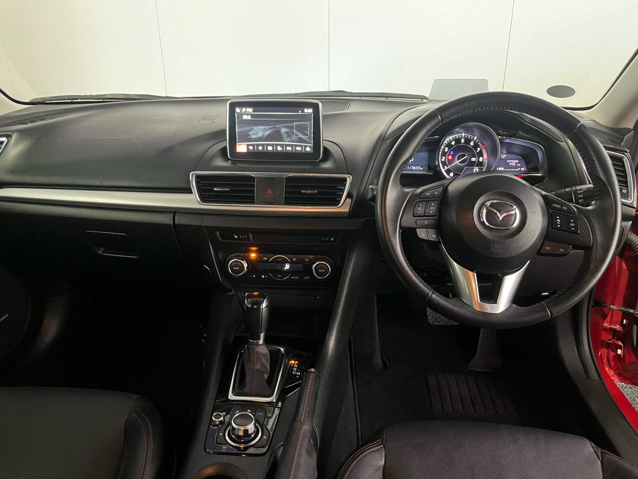 2013 Mazda Axela