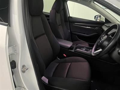 2020 Mazda Mazda3 - Thumbnail